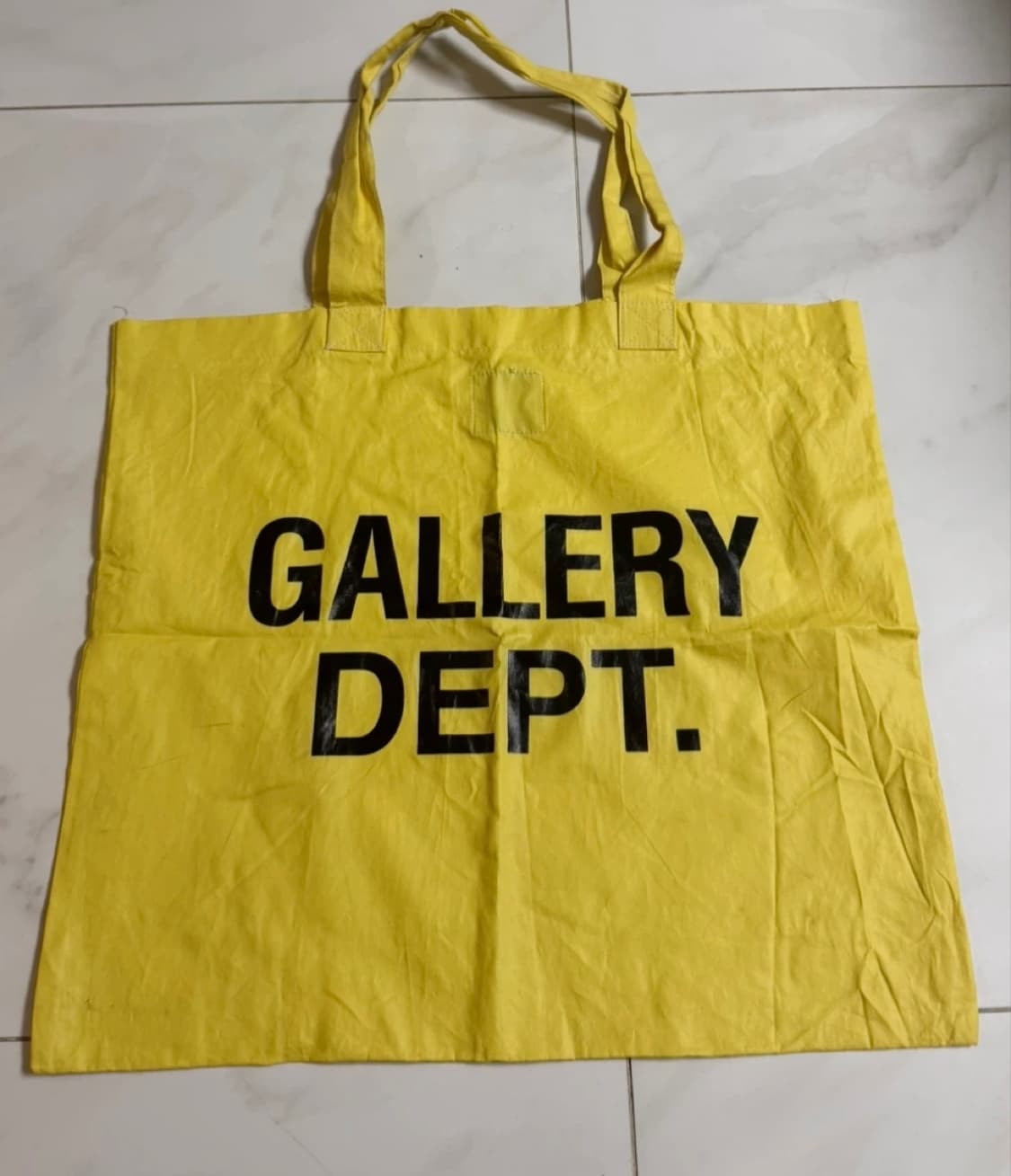 갤러리 디파트먼트 옐로우 에코백 상품이미지1