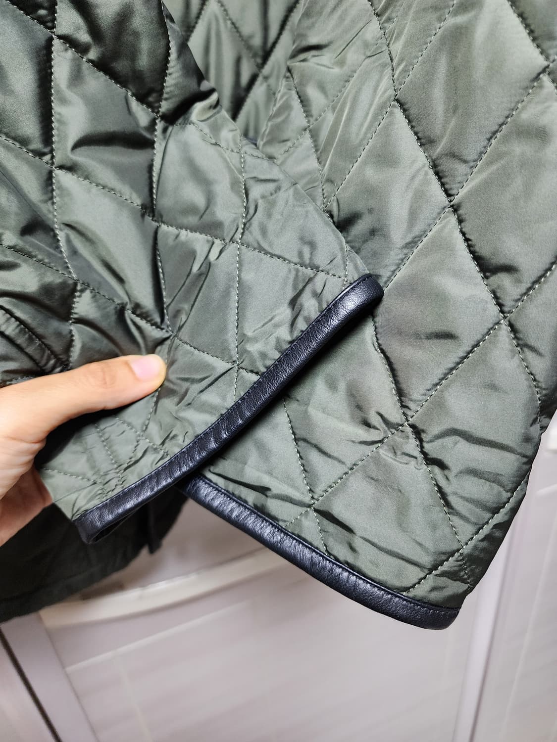 (정품) 페라가모 레더 파이핑 퀼팅 자켓 누빔자켓 XL 50 상품이미지7