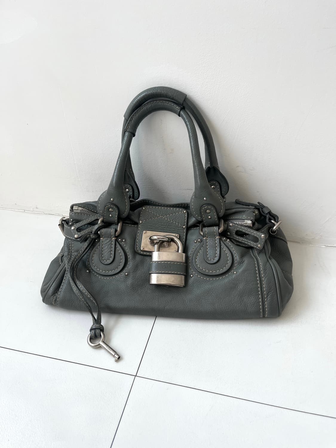 끌로에 패딩턴 백 애쉬그레이 상품이미지6