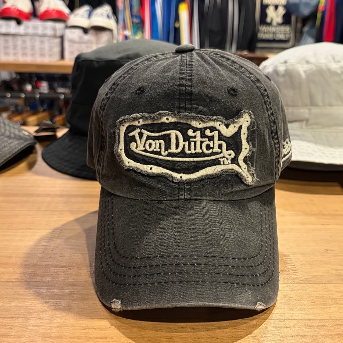 vondutch 본더치 데미지 자수 볼캡 상품이미지6