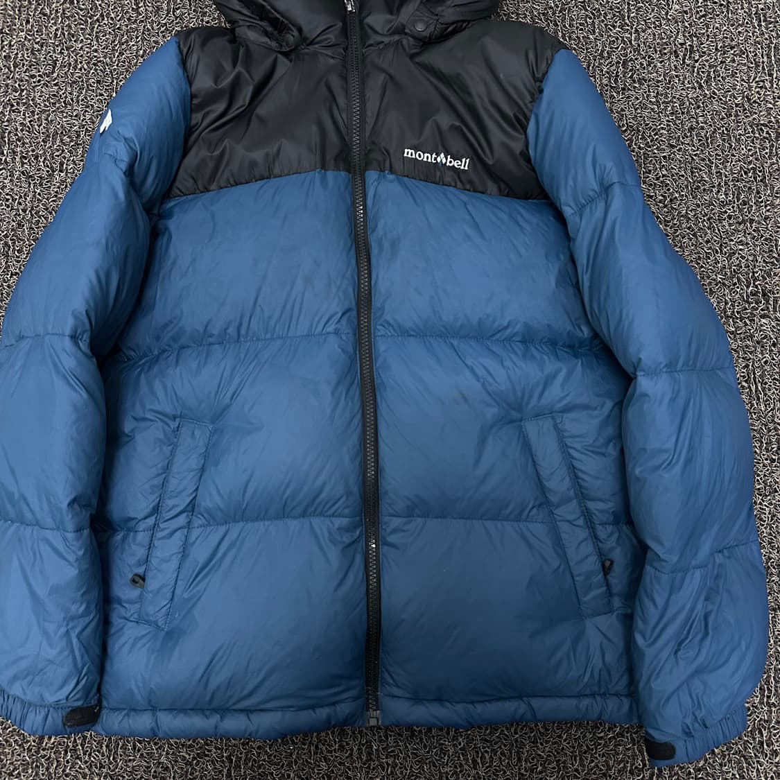 montbell 몽벨 여성 덕다운 패딩 신장 160사이즈 상품이미지3