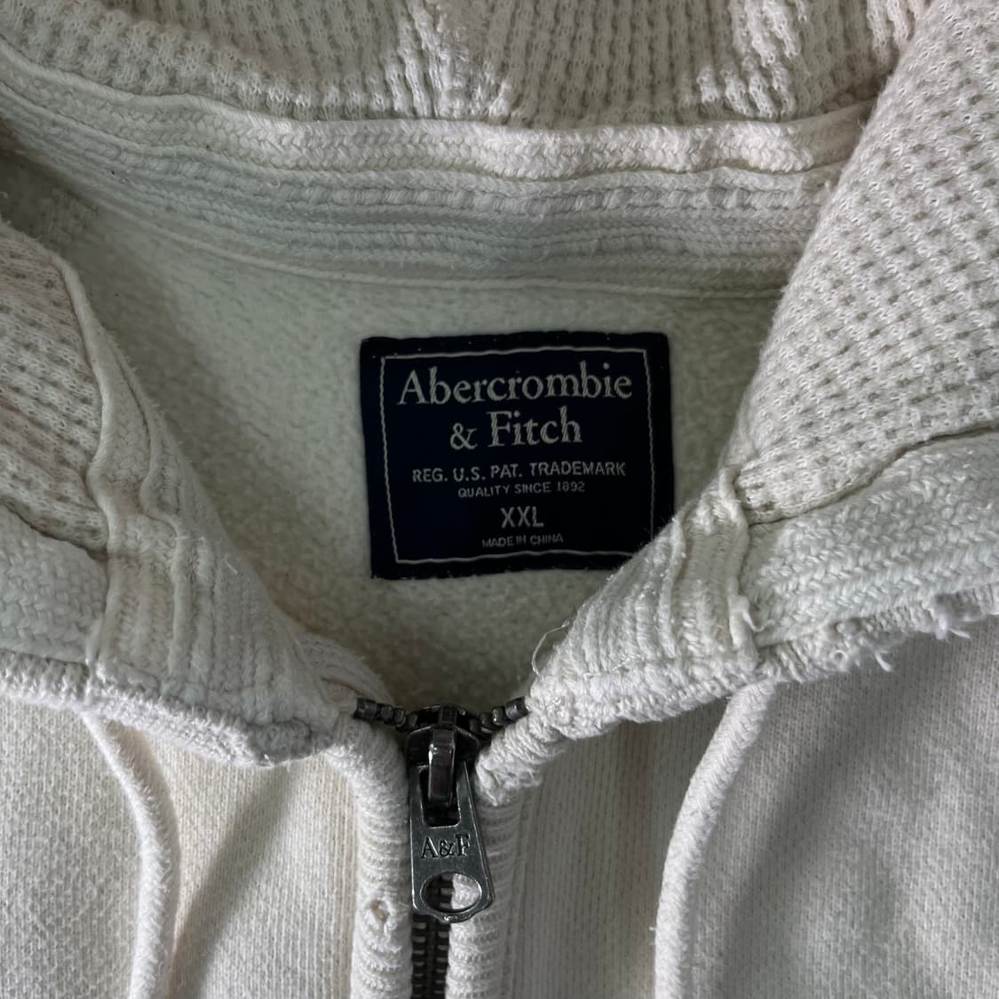 105 아베크롬비 AF 크림 후드집업 상품이미지3