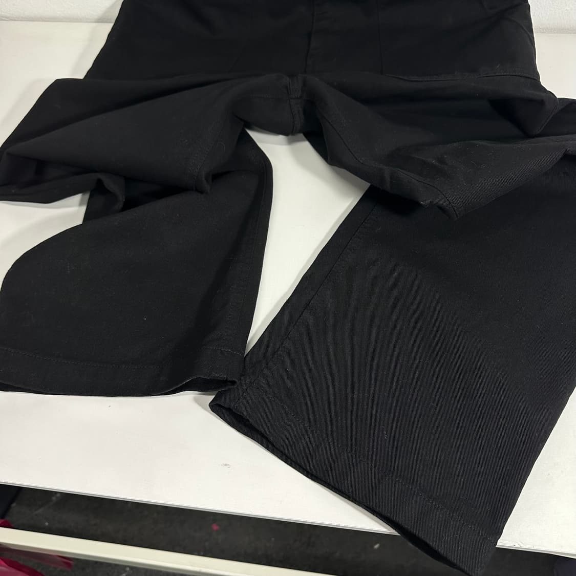 32 유니폼브릿지 블랙 레귤러핏 퍼티그팬츠 상품이미지4