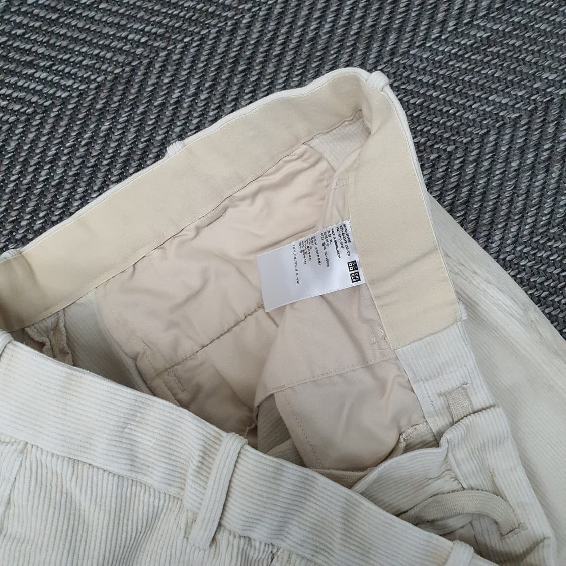 유니클로 골덴 스판 면바지 남자36~37 상품이미지2