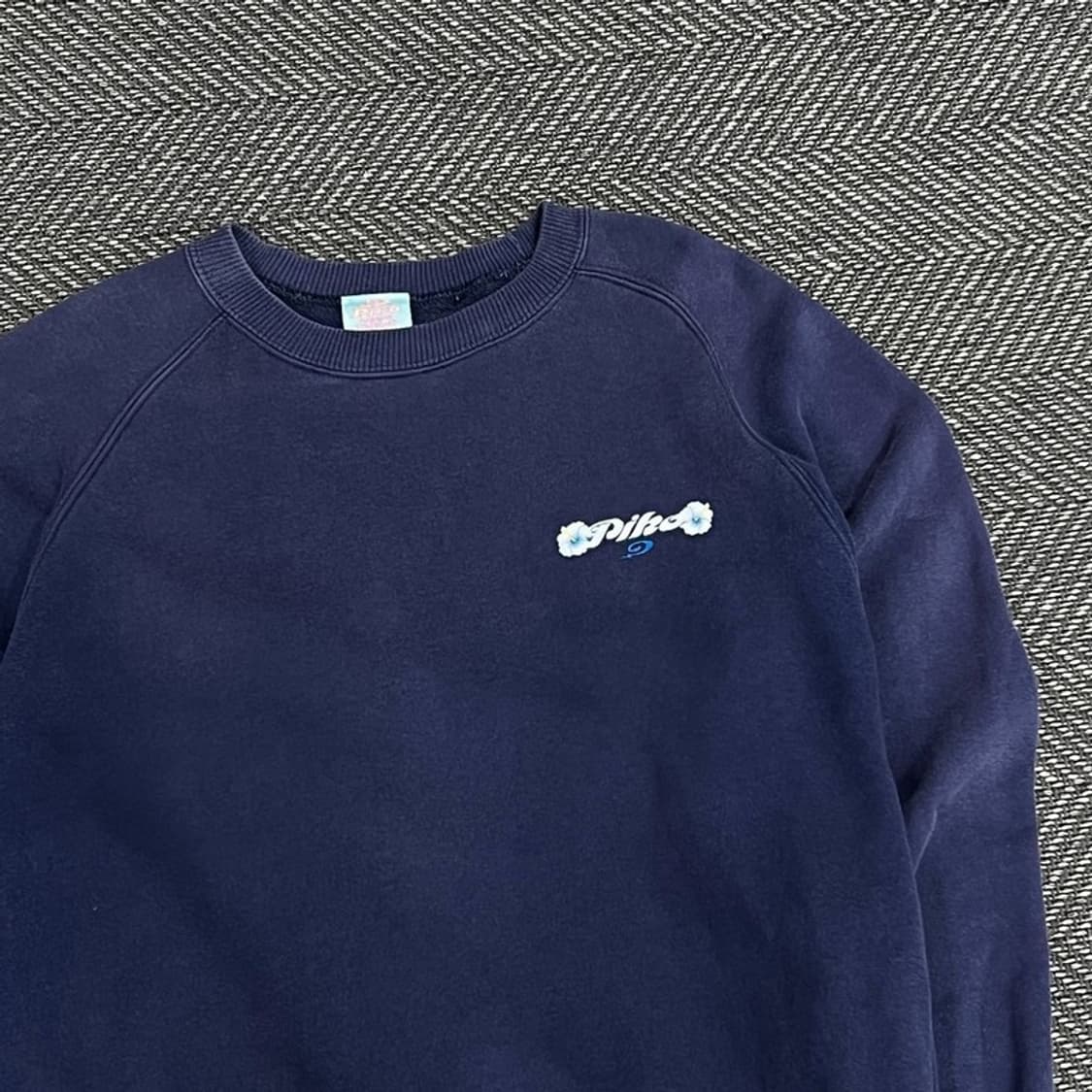 피코 하와이 프린팅 맨투맨 v1234 상품이미지3