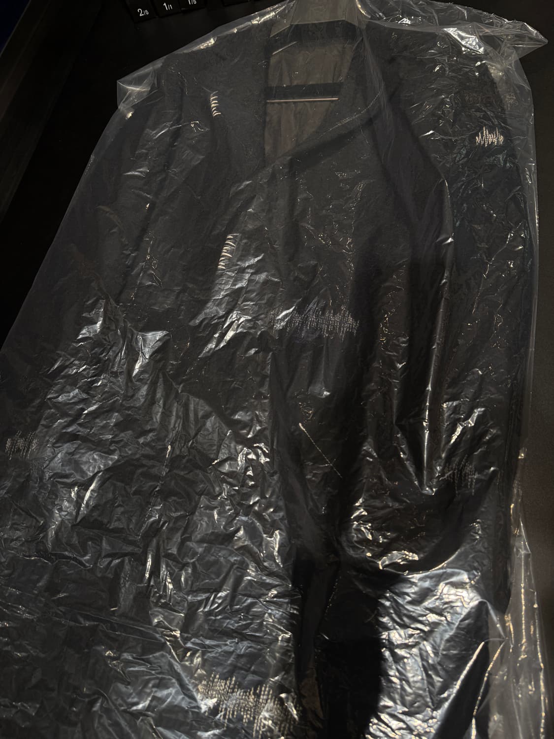 쿠로 카센티노 블랙 코트 100 상품이미지7