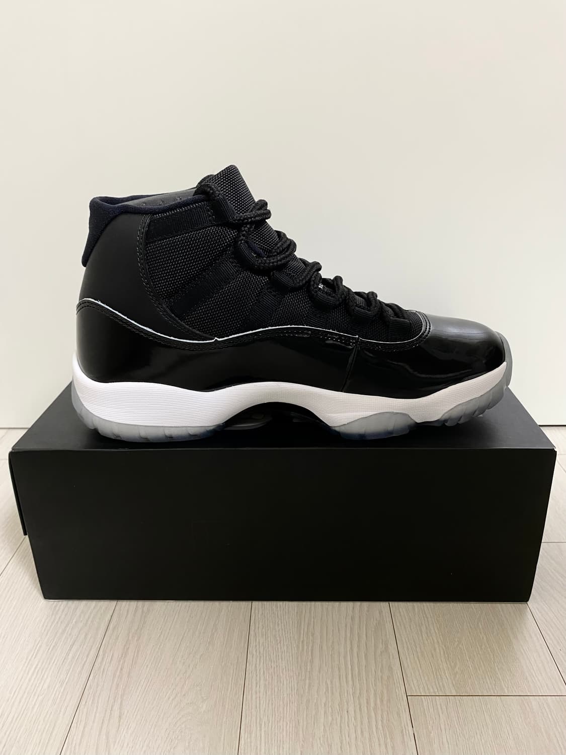 NIKE AIR JORDAN 11 SPACE JAM 2016 상품이미지5