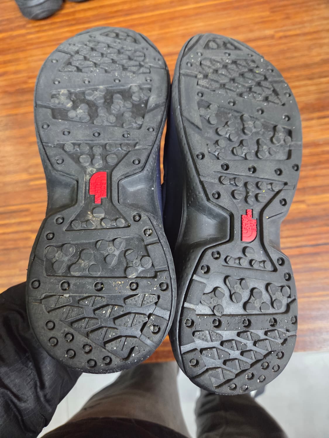 노스페이스 뮬 클래식 방한 슬립온 슈즈 240 상품이미지5