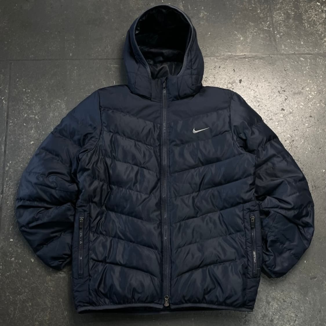 100 나이키 경량패딩  상품이미지1