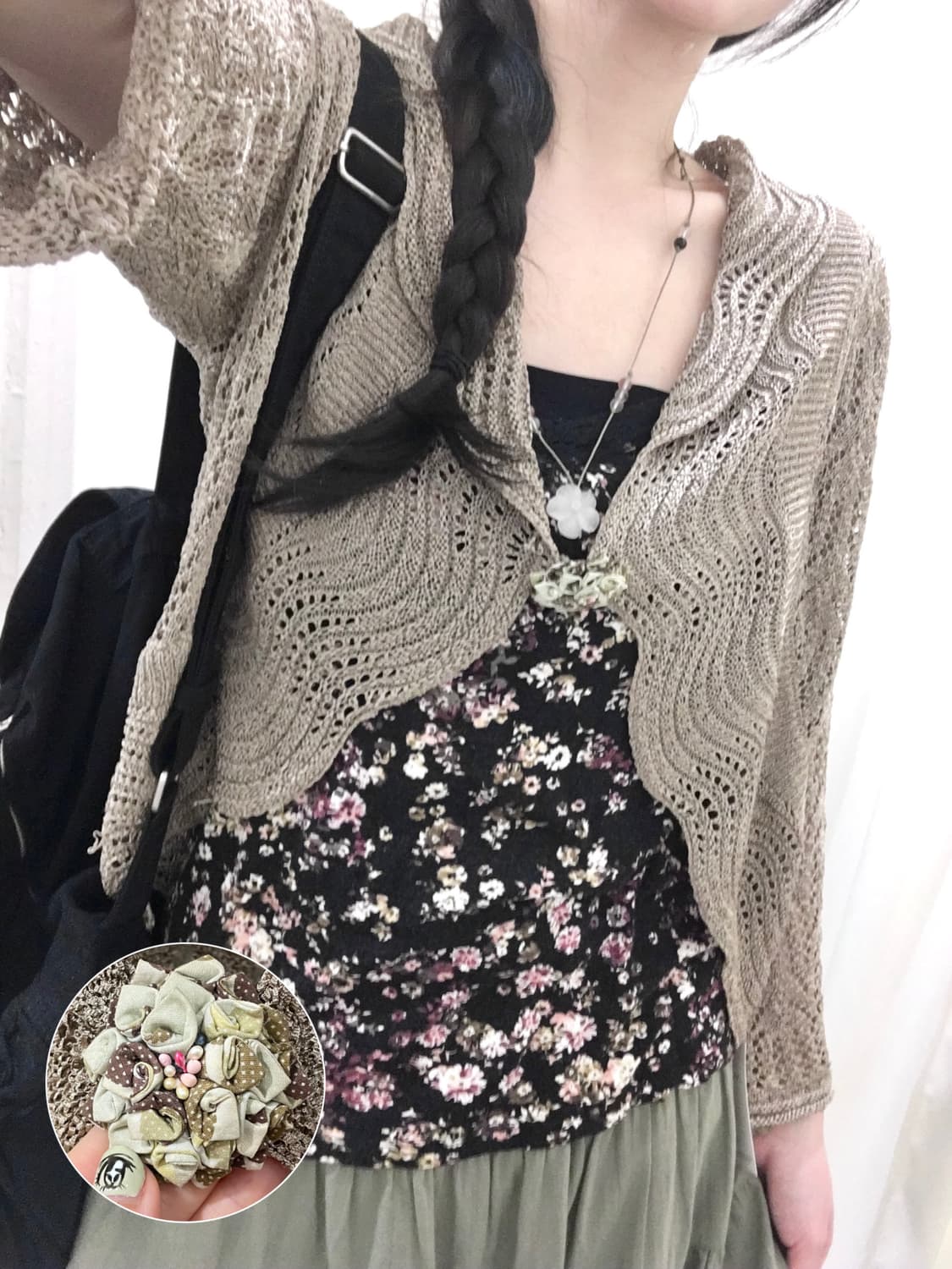 Crochet Cardigan with Corsage Brooch 상품이미지1