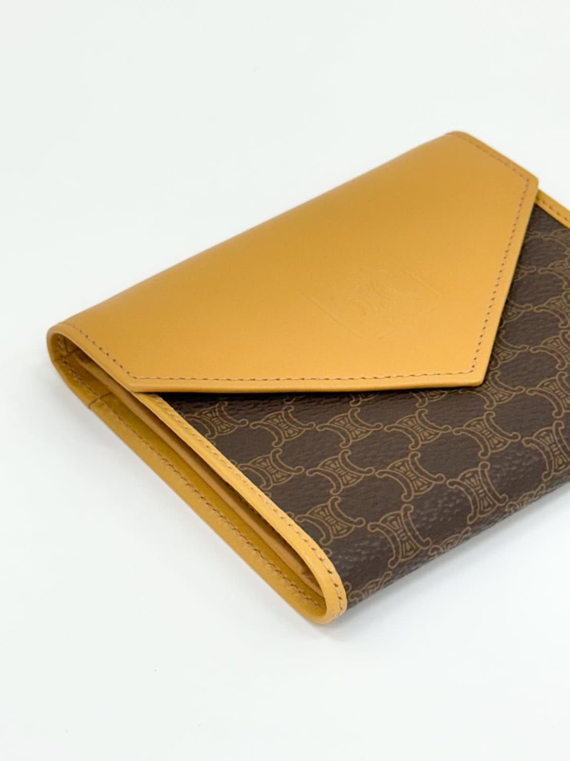 celine / 셀린느 브라운 마카담 반지갑 상품이미지4