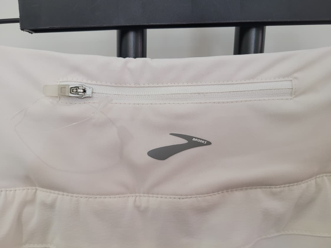 LF 브룩스 리플렉티브 3인치 반바지 여성용 화이트 S사이즈 미착용 상품이미지6