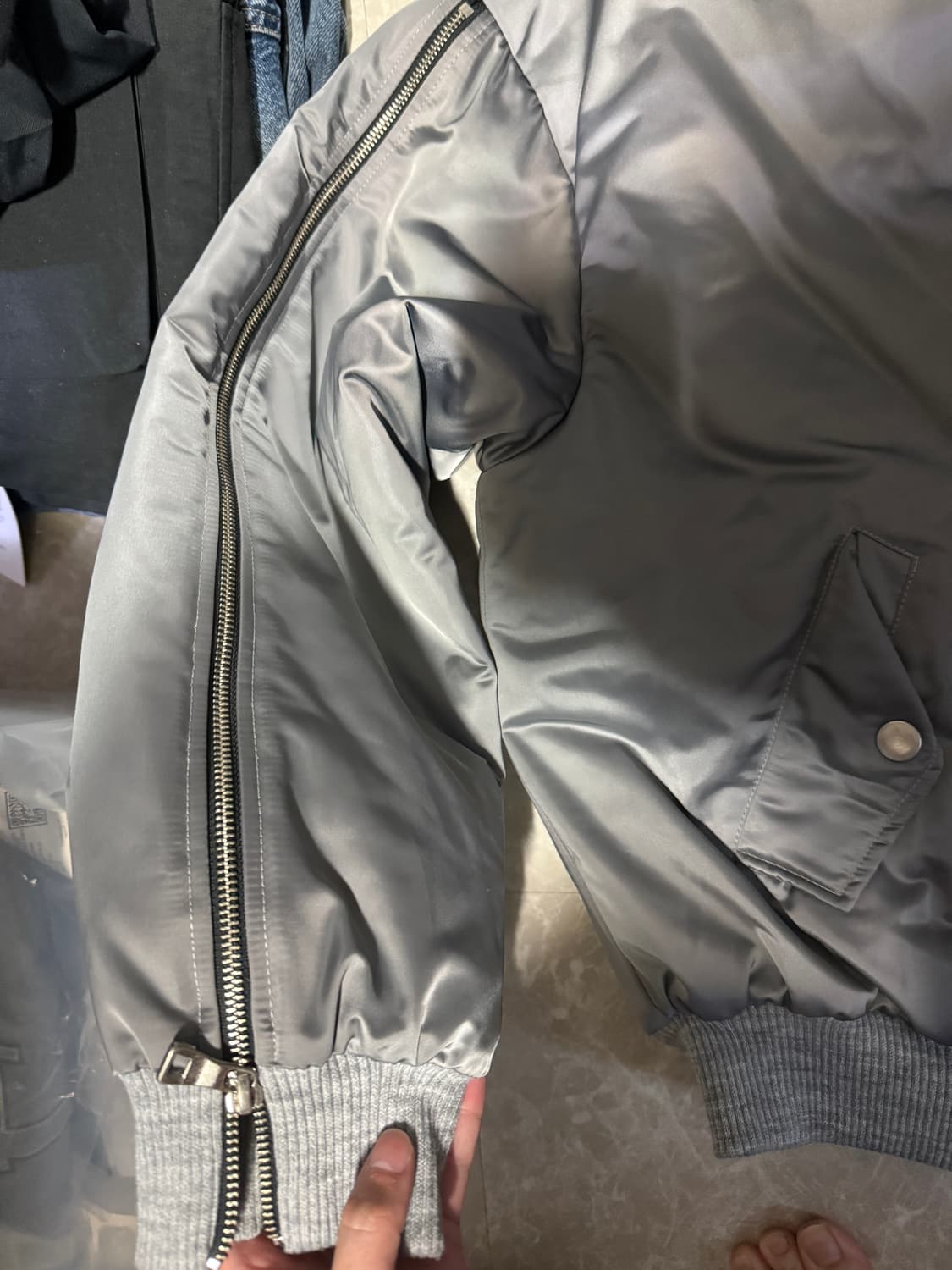 랑베르시오 지퍼 마원 그레이 상품이미지2