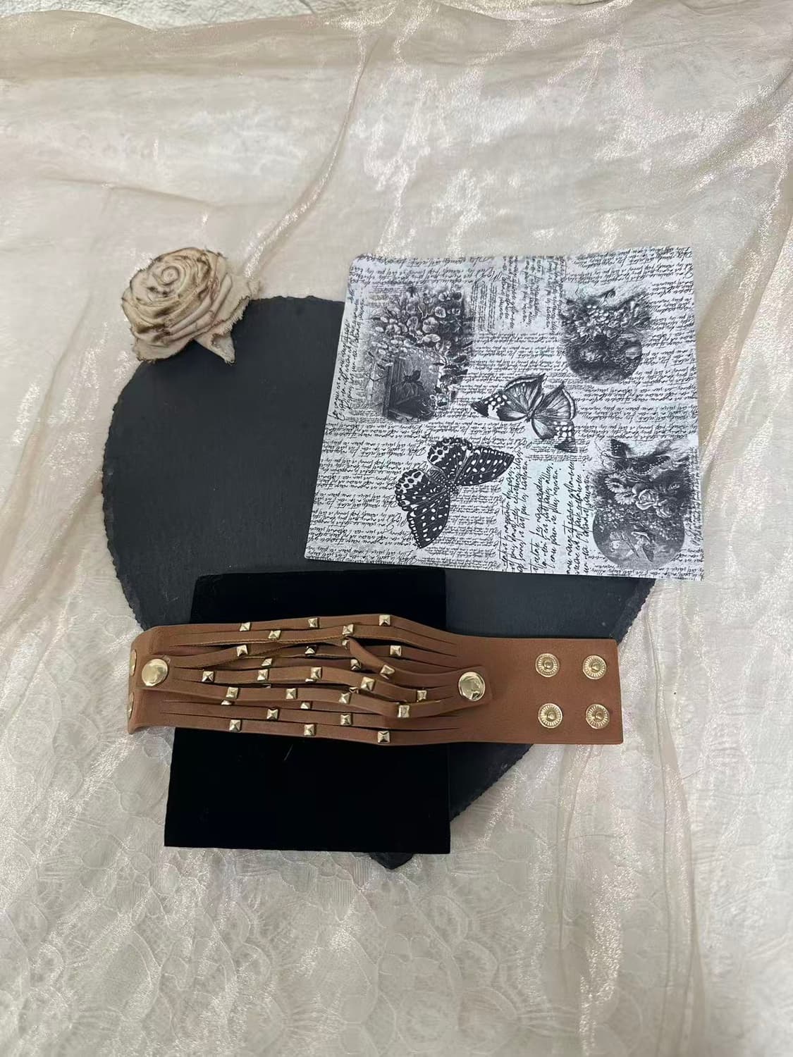 빈티지  고딕 가죽 리벳  팔찌 상품이미지1