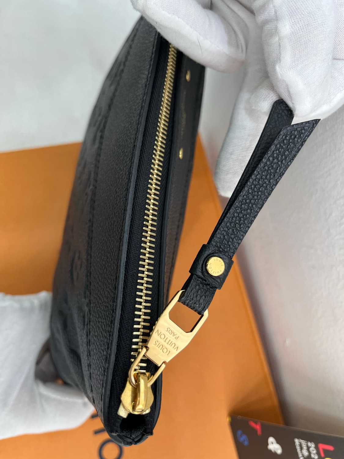 루이비통 데일리 파우치 앙프렝뜨 블랙 상품이미지4