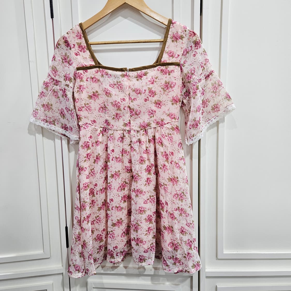 세실 맥비 (CECIL McBEE) 딸기우유 플라워 레이스 원피스 상품이미지6