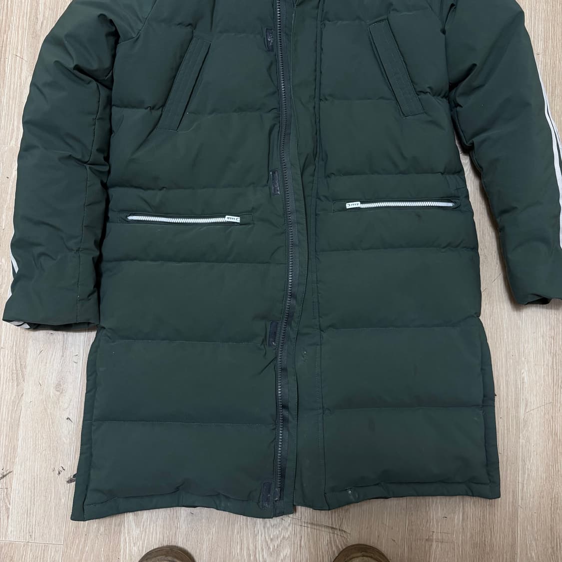 아디다스 키즈 빅로고 덕다운 후드 롱패딩 150  상품이미지4