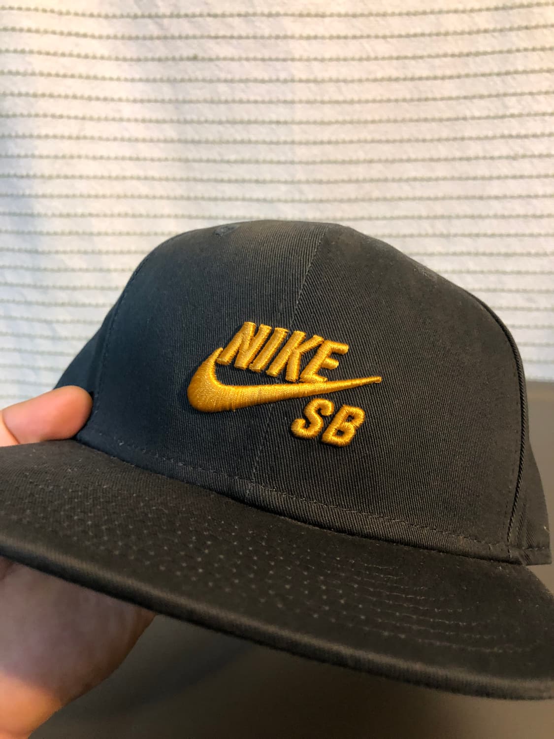 나이키 sb  스케이트보드 스냅백 다크 그레이 상품이미지2
