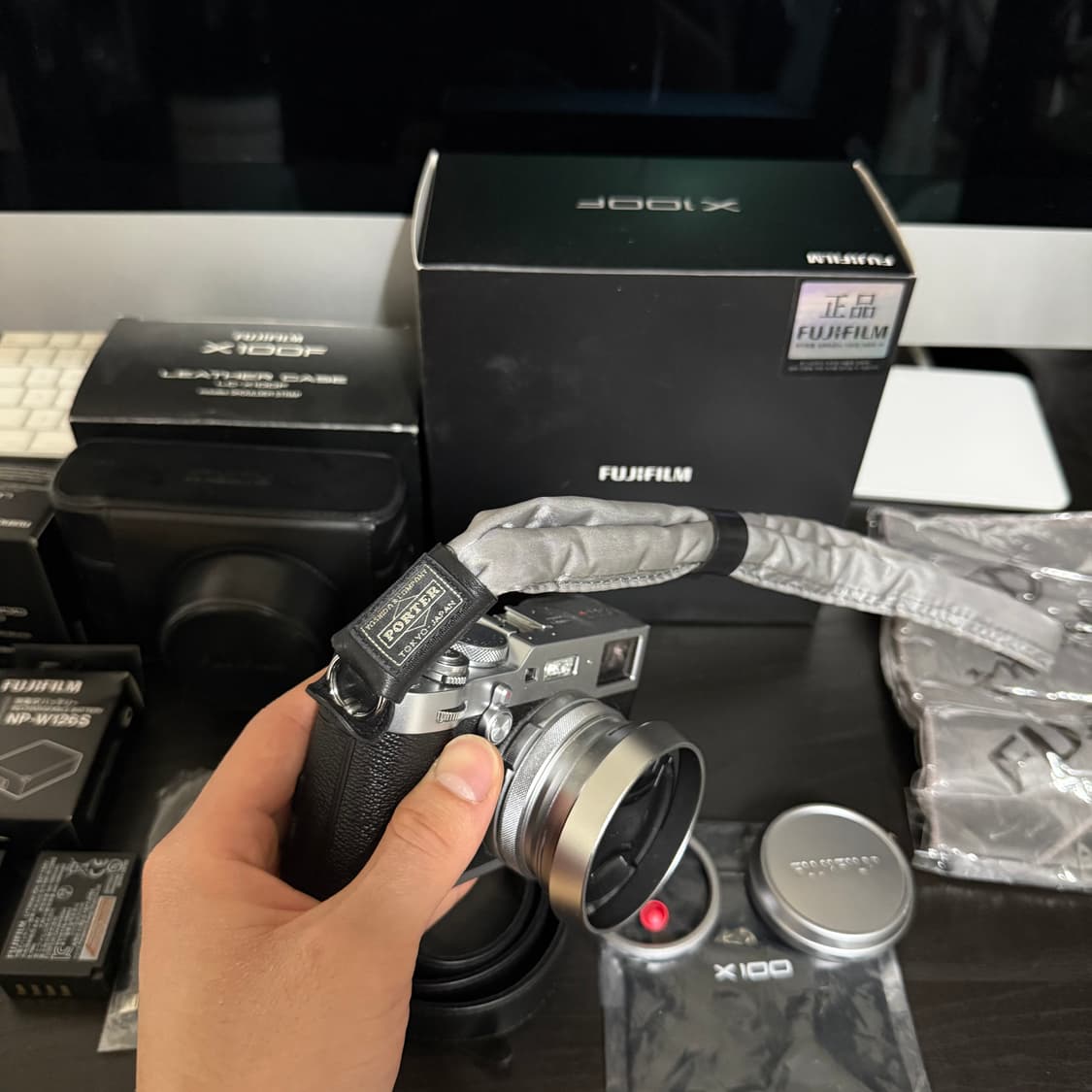 [민트급] 후지 필름 x100f 실버 포터 탱커 스트랩 정품 악세사리 상품이미지4