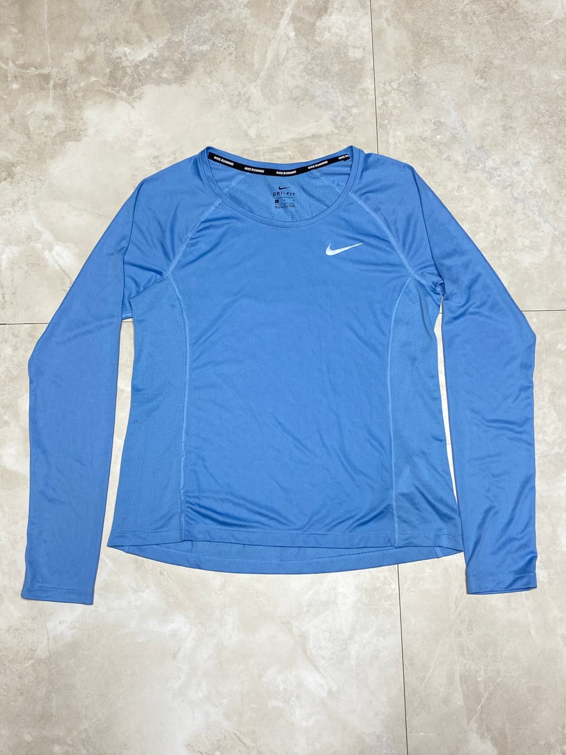나이키 러닝 드라이핏 롱슬리브 핏 탑 셔츠 라이트 블루 L 상품이미지1