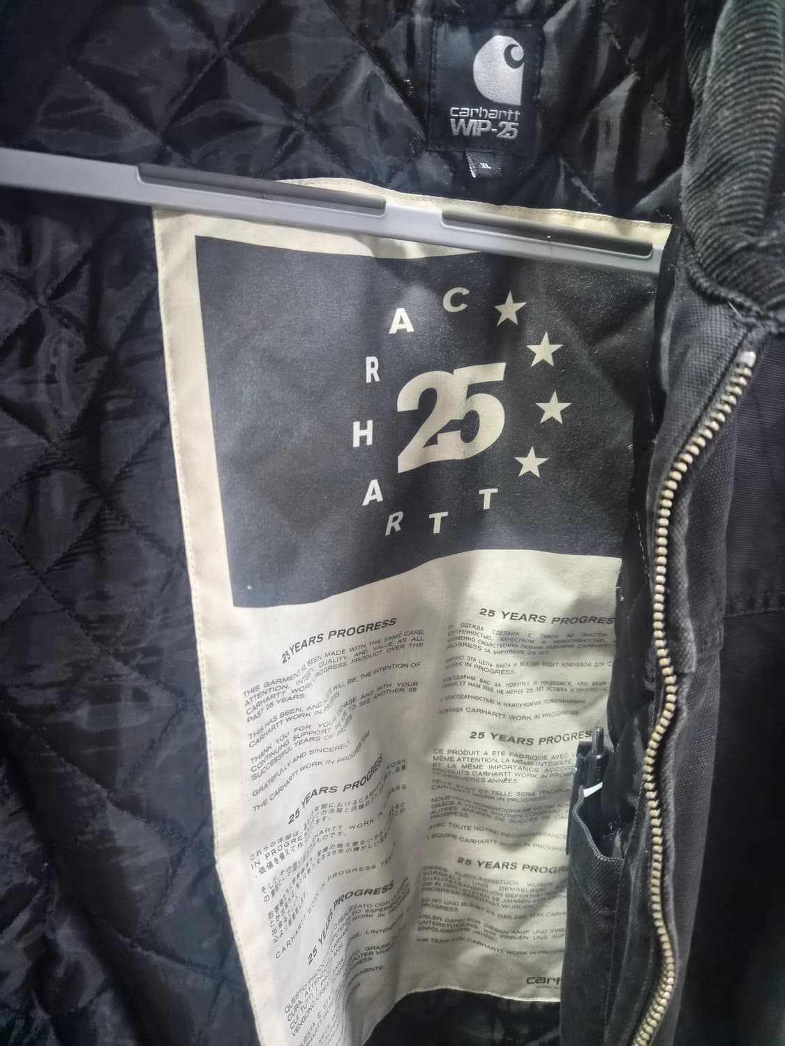 칼하트WIP 25주년 산타페자켓 상품이미지3