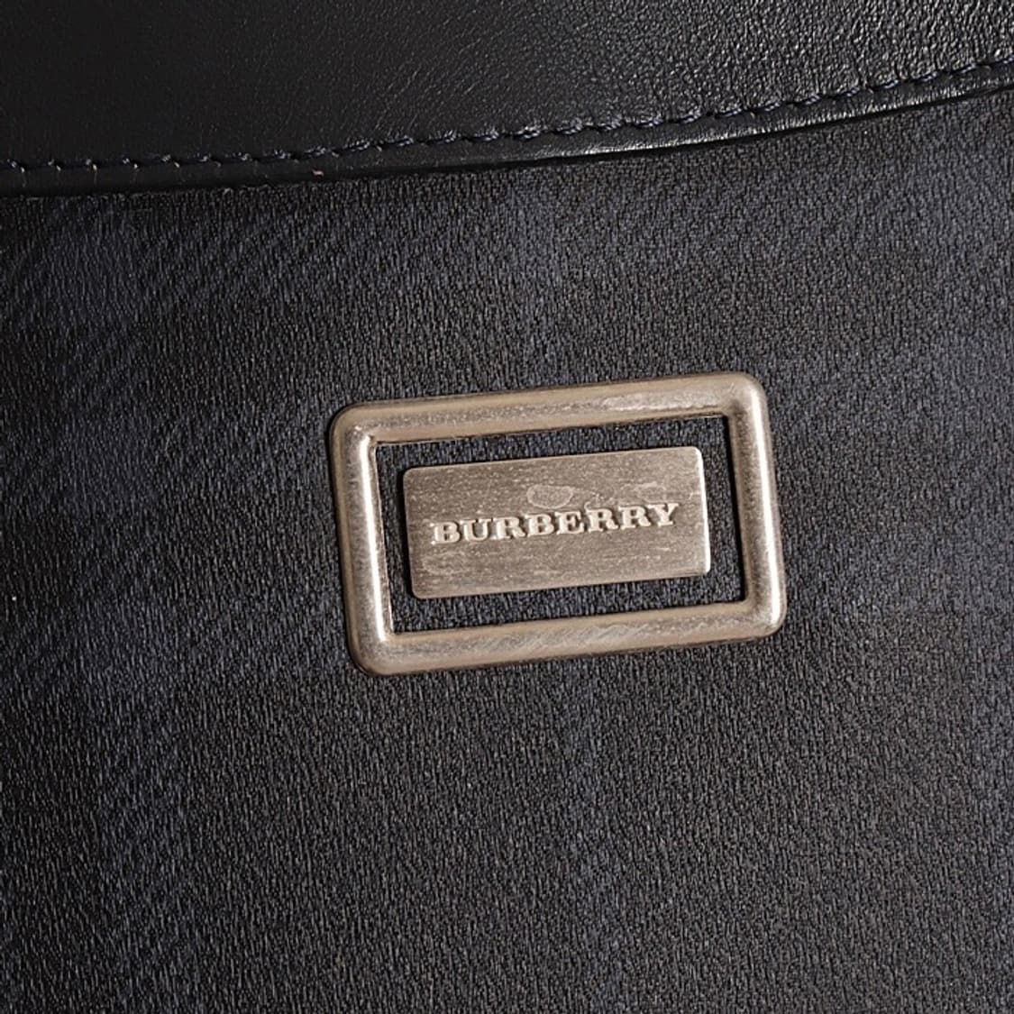 [Burberry] 버버리 블랙 노바 체크 숄더백 상품이미지3