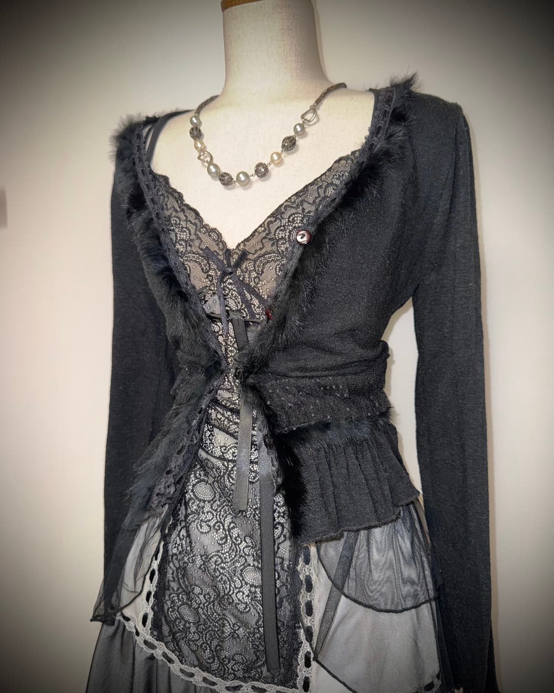 고스 페어리 퍼니트 블랙 가디건 상품이미지1