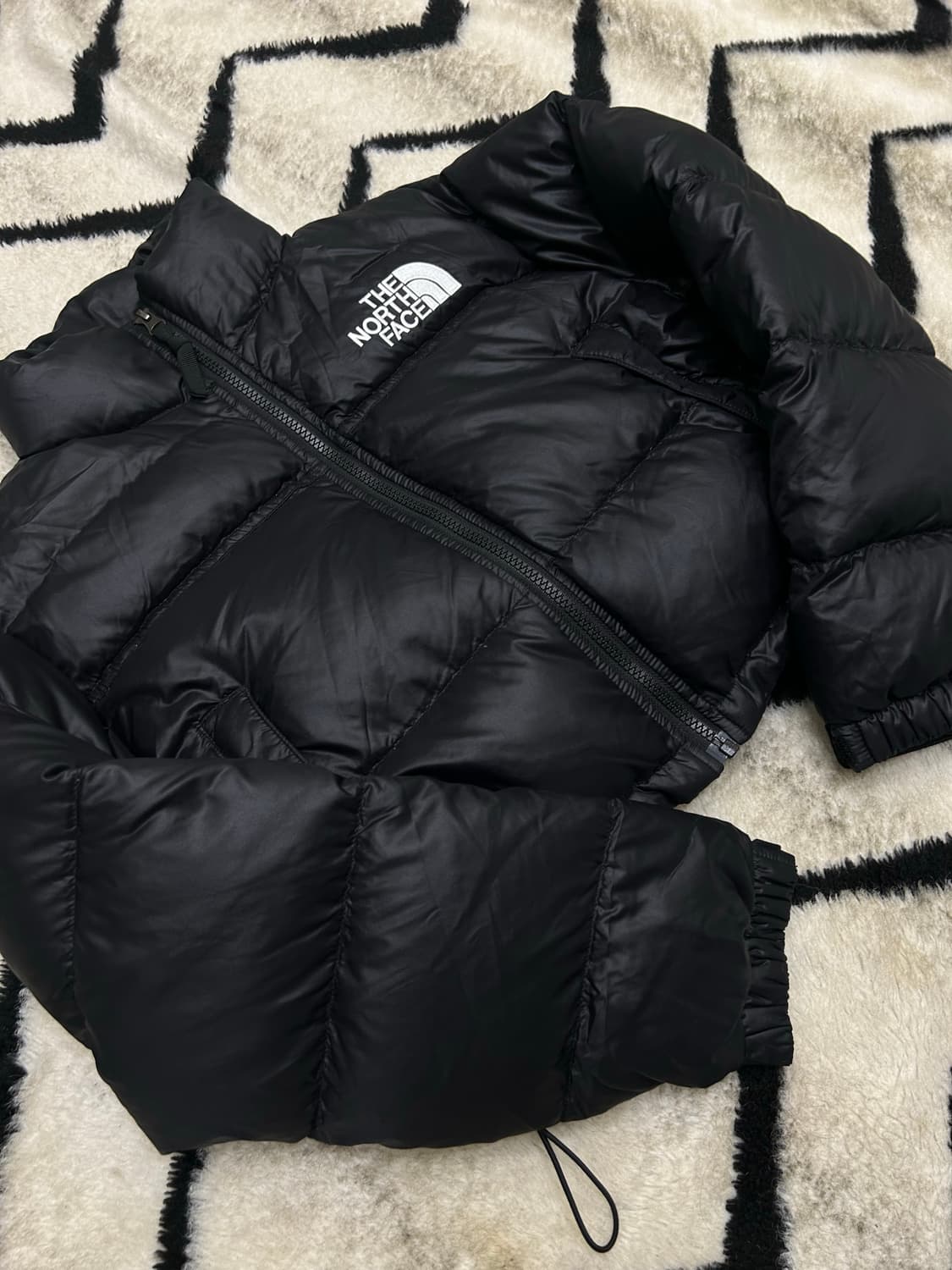 [여성S]노스페이스 눕시 숏 패딩자켓/블랙 상품이미지3