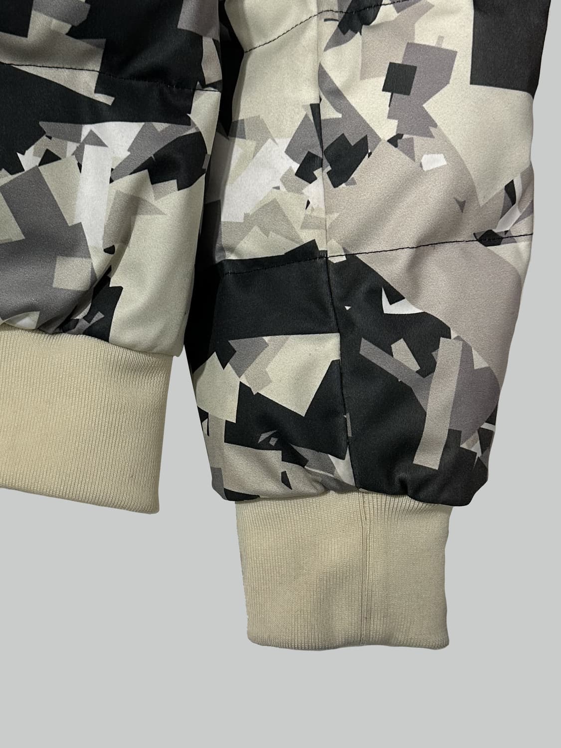 한 코펜하겐 패딩 상품이미지3