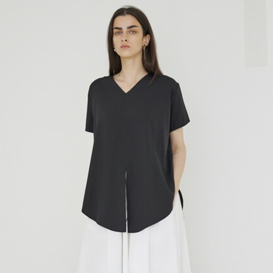 에콘(EKHON) 슬릿 블라우스 프리사이즈 상품이미지2