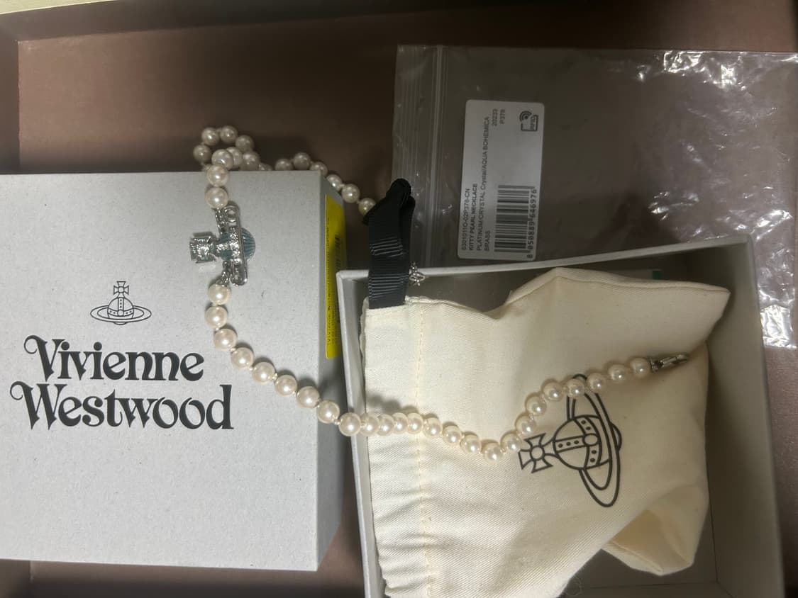 비비안웨스트우드 키티 진주 목걸이 블루 상품이미지2