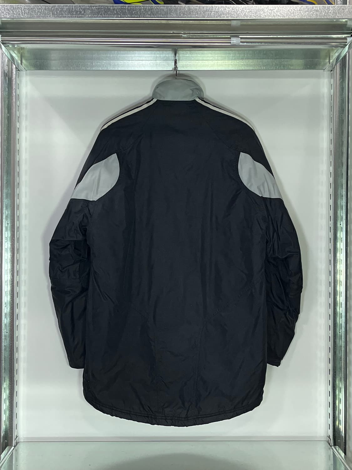 아디다스 레알 마드리드 CF 벤치 재킷 상품이미지2