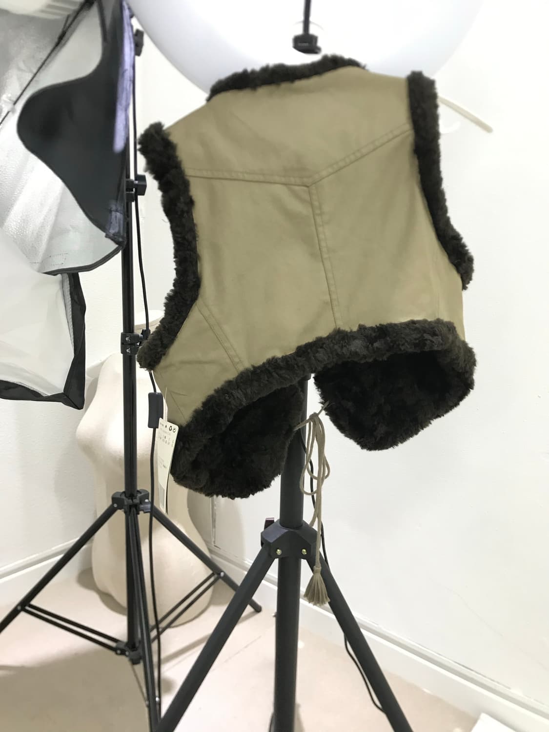 Olive antique button fur mini vest  상품이미지8