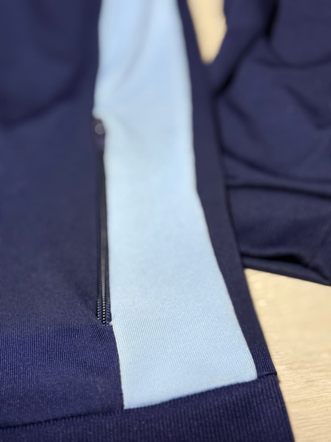 오아시스 2000년대 공식 머천다이즈 트랙탑 상품이미지3