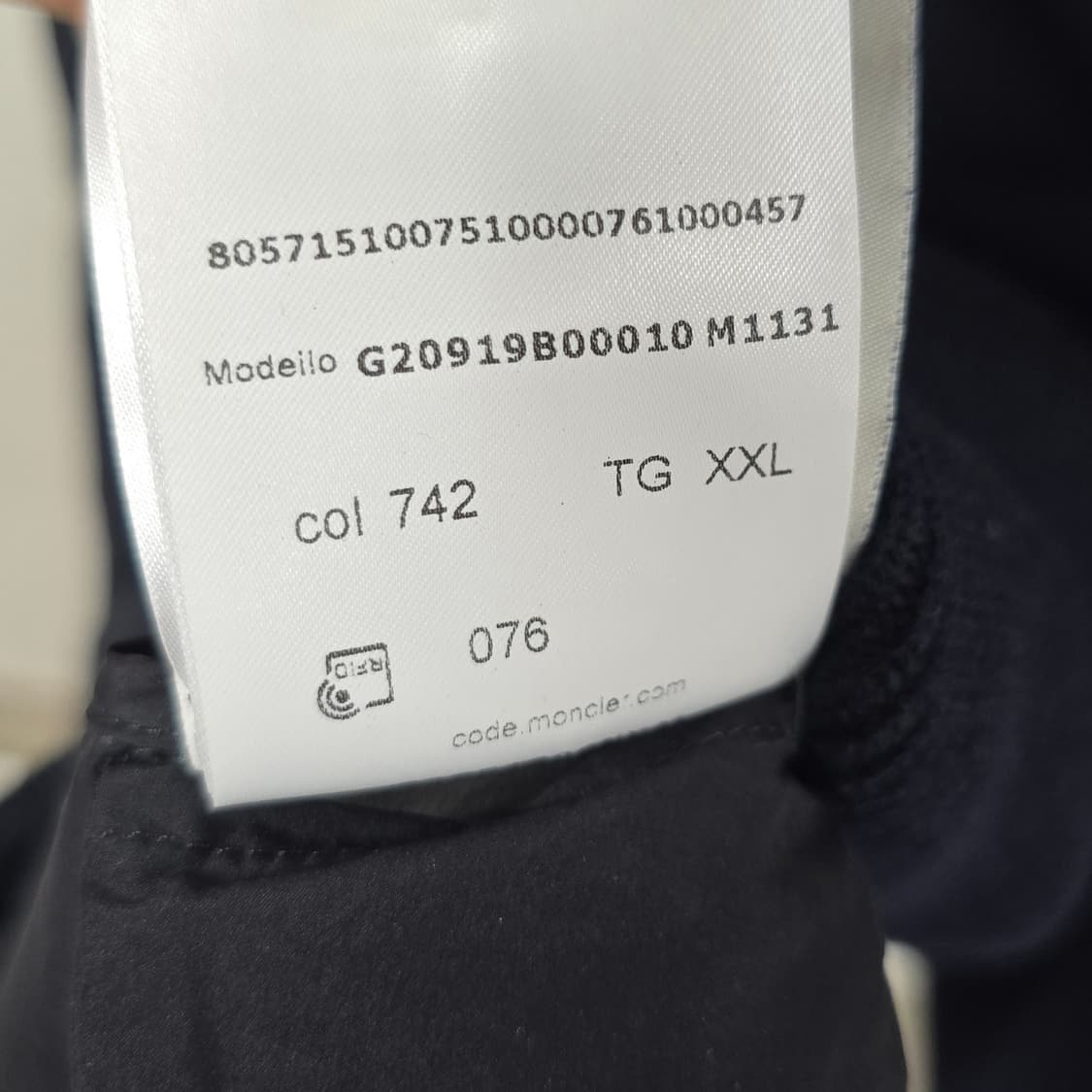 몽클레어 니트 패딩 xxl사이즈 105 110 판매 상품이미지5