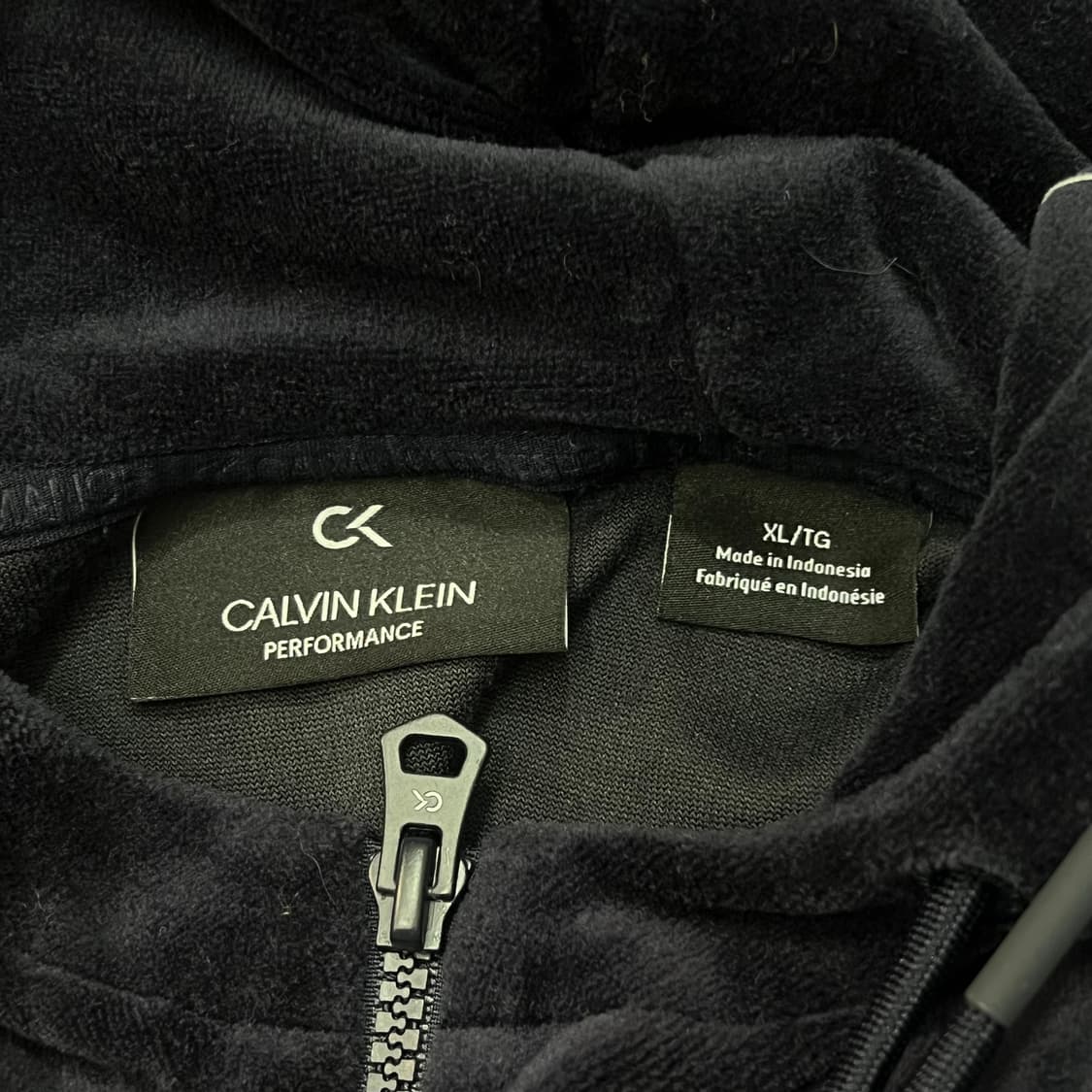 [100] 캘빈클라인 벨벳 후드집업 상품이미지3