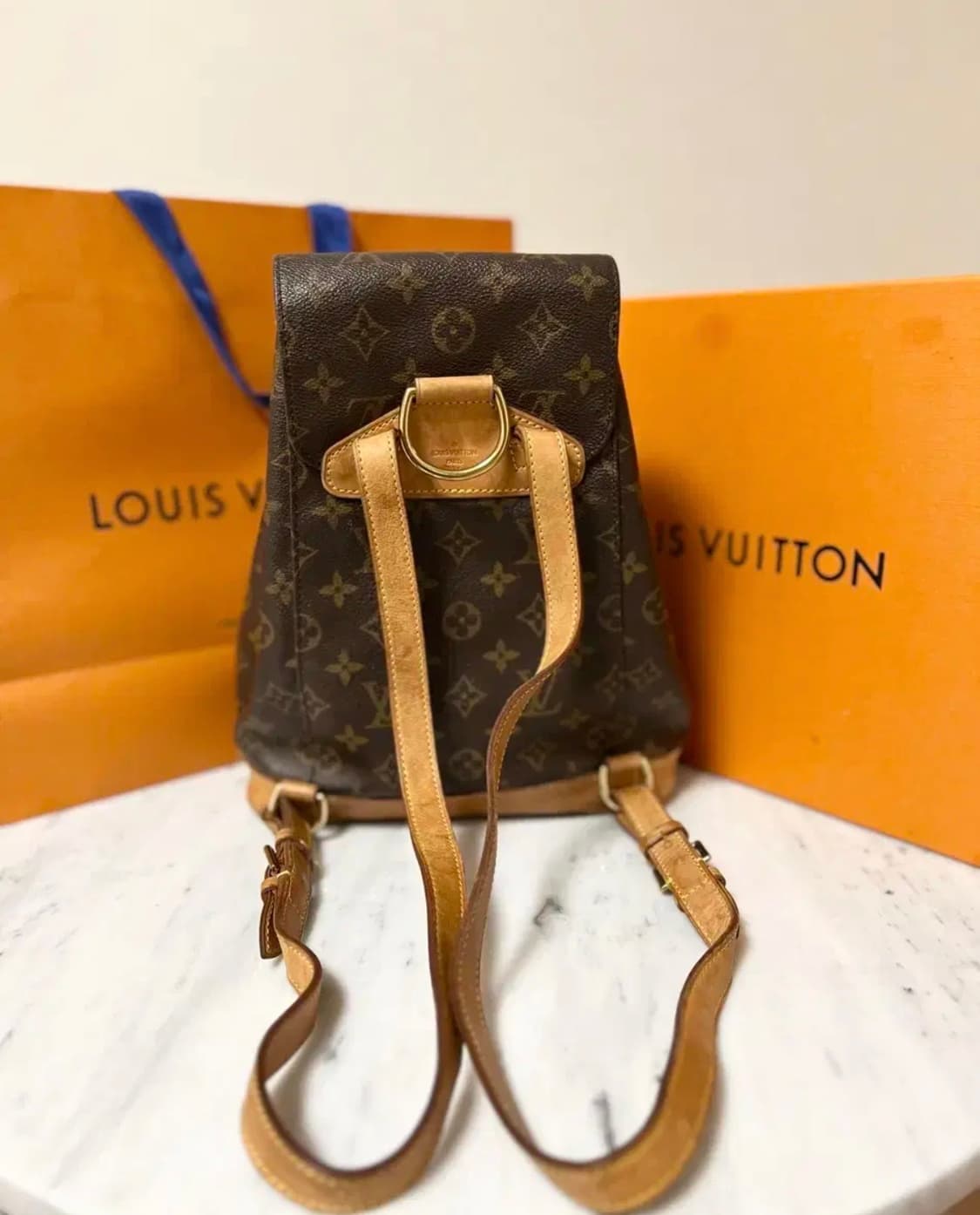 루이비통 몽수리 백팩 pm 상품이미지2