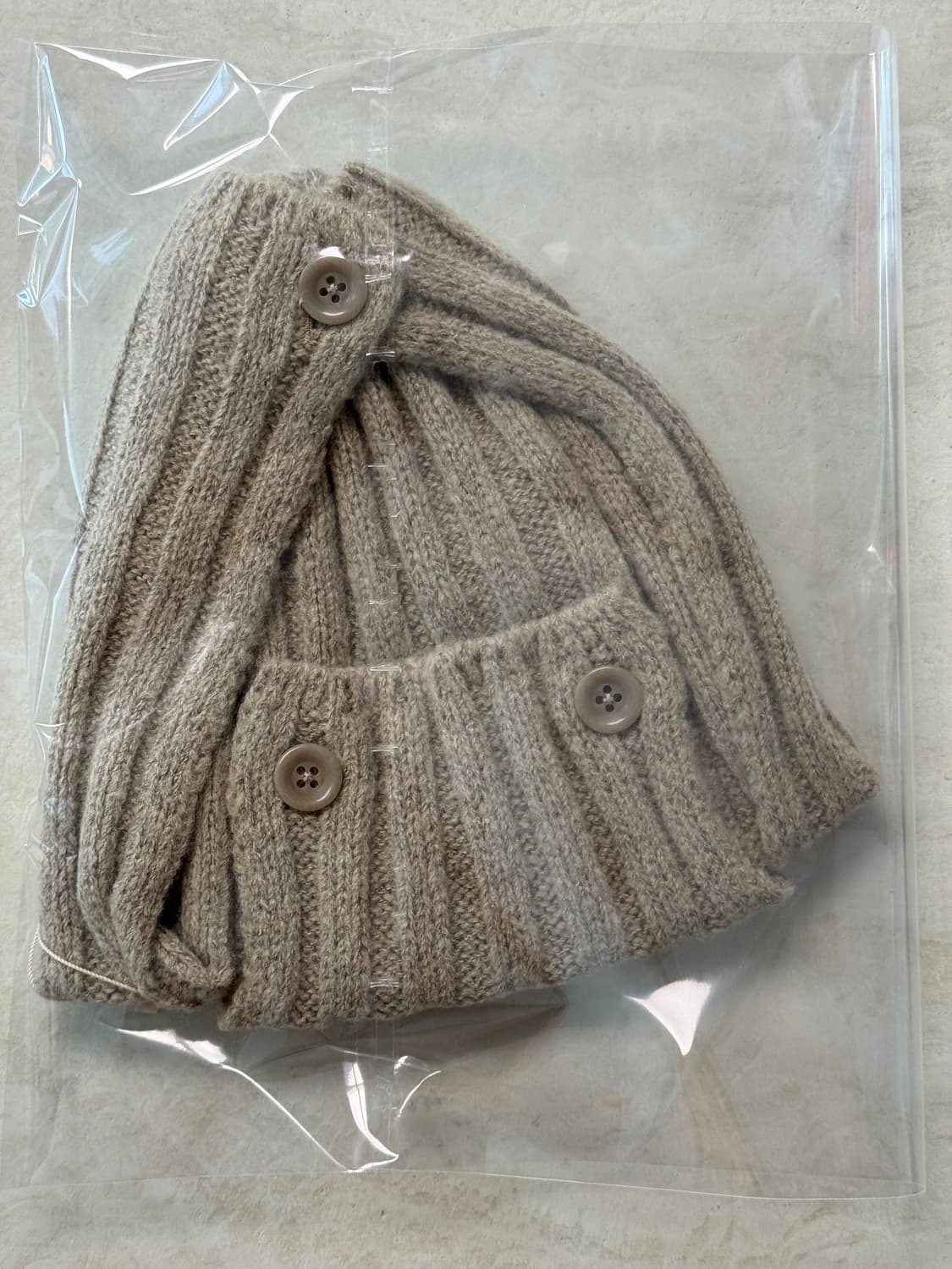 캐피탈 헌팅 니트 비니 베이지 팝니다! 상품이미지2