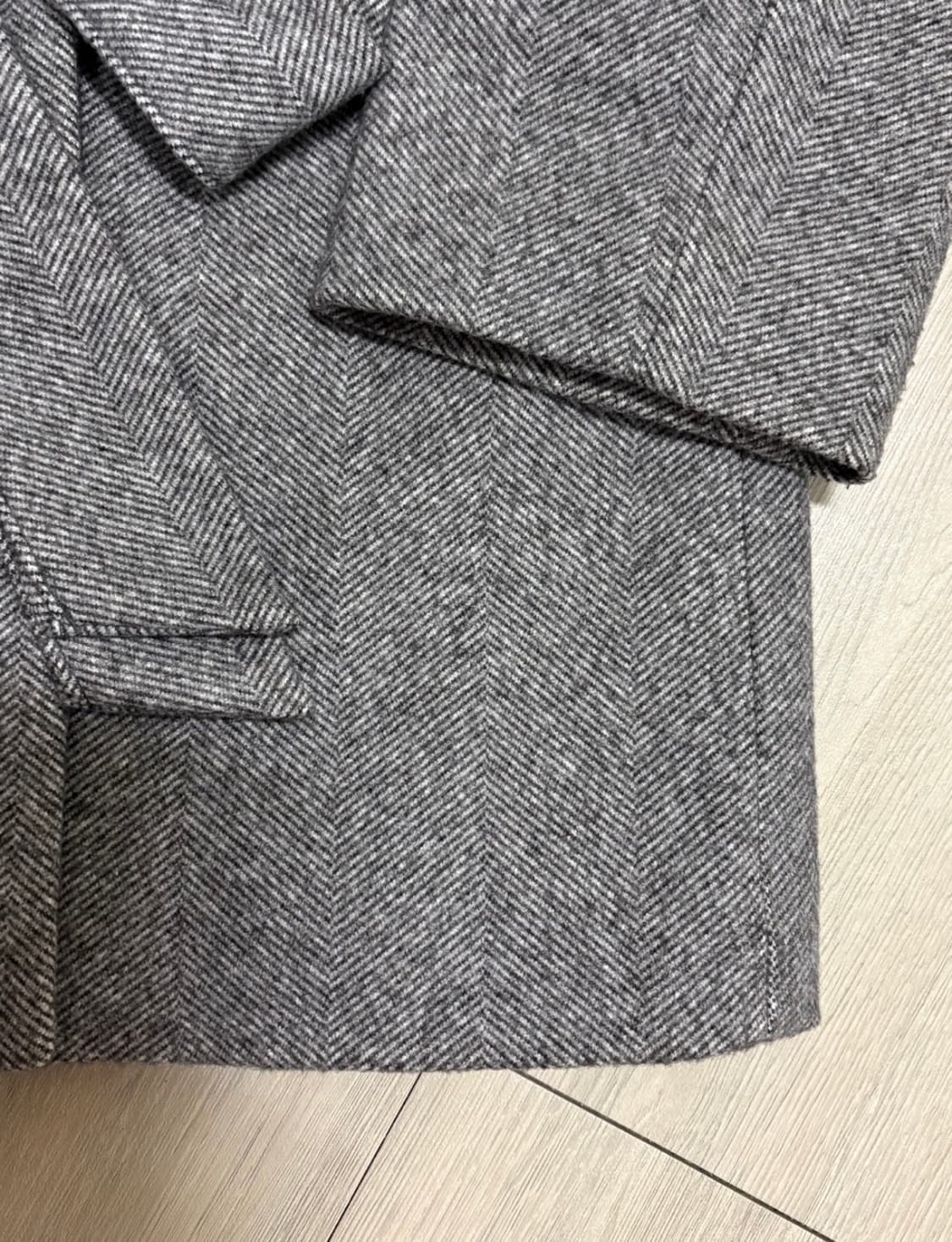 A.BLACK&a’im) 헤링본 하프 싱글 코트 55사이즈 상품이미지5