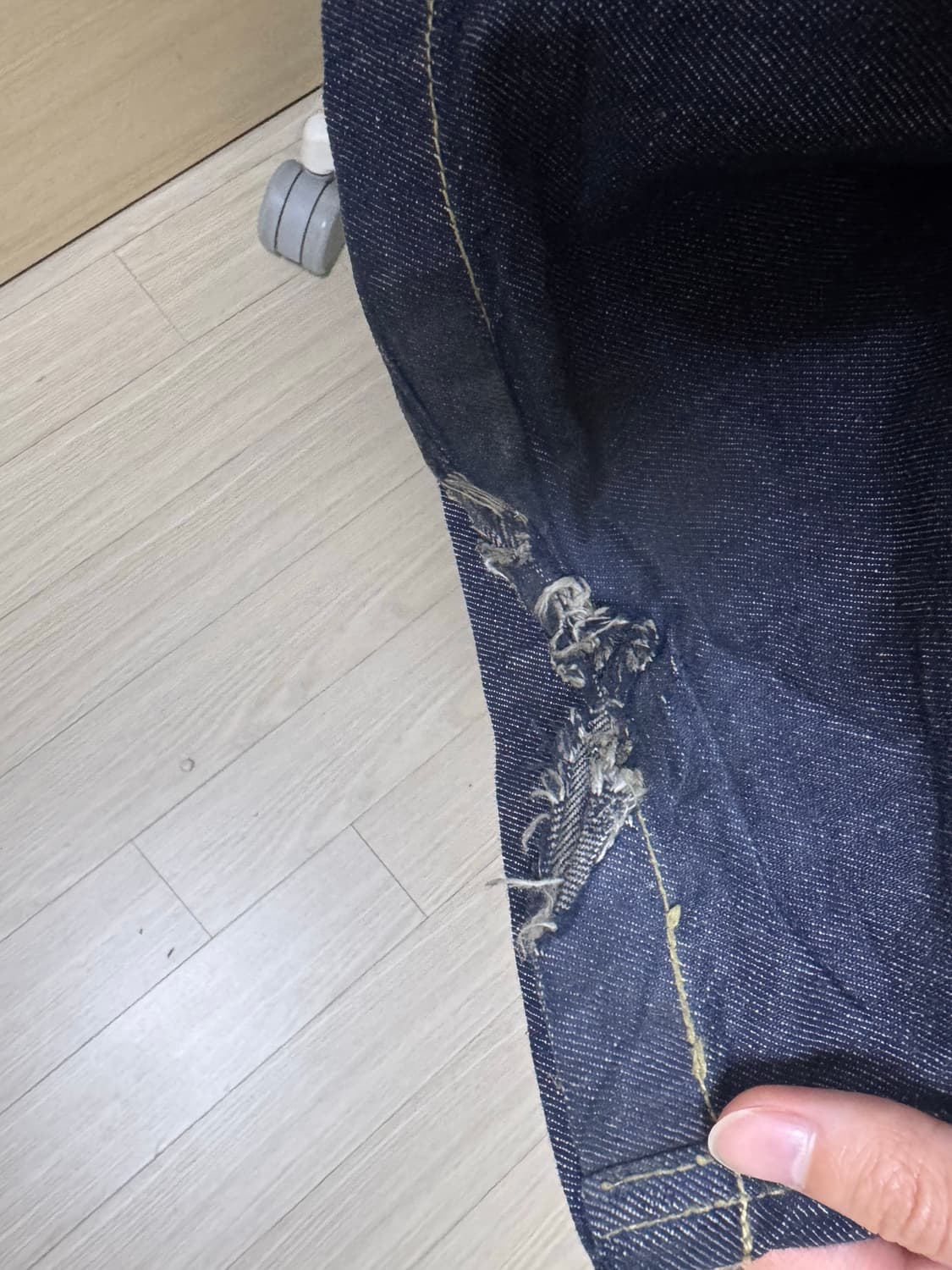 그레일즈 x 코인서울 카펜터 데님 팬츠 상품이미지3