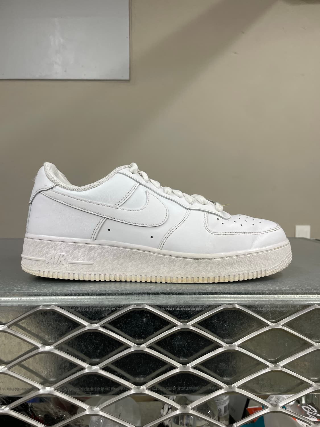 나이키 에어포스 1 로우 화이트 270 상품이미지4