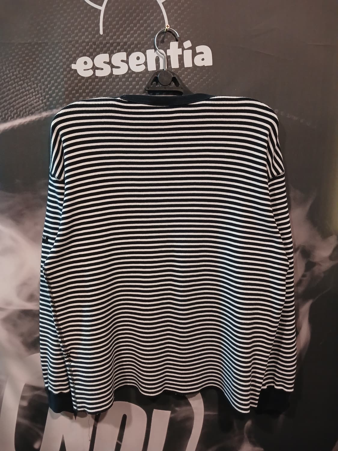 디스이즈네버댓 스트라이프 니트 상품이미지2