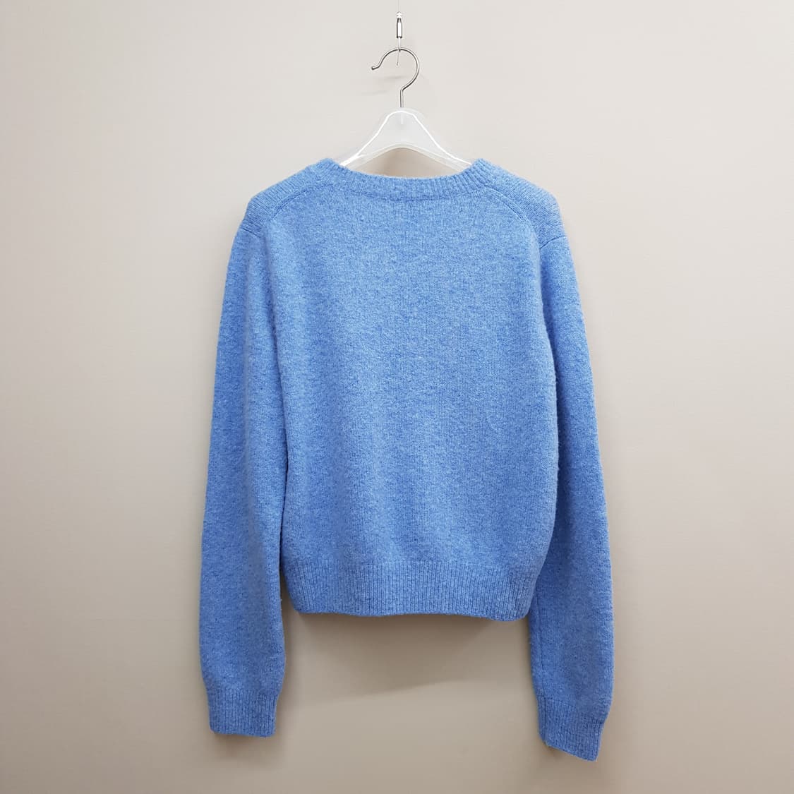 구호플러스 2023 브이넥 니트 1사이즈 상품이미지4