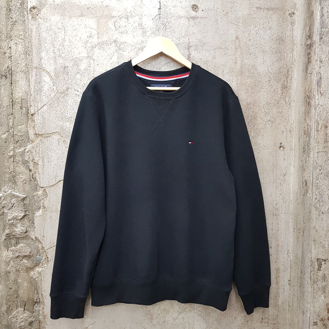 타미힐피거 라운드넥 맨투맨 XL사이즈  상품이미지1