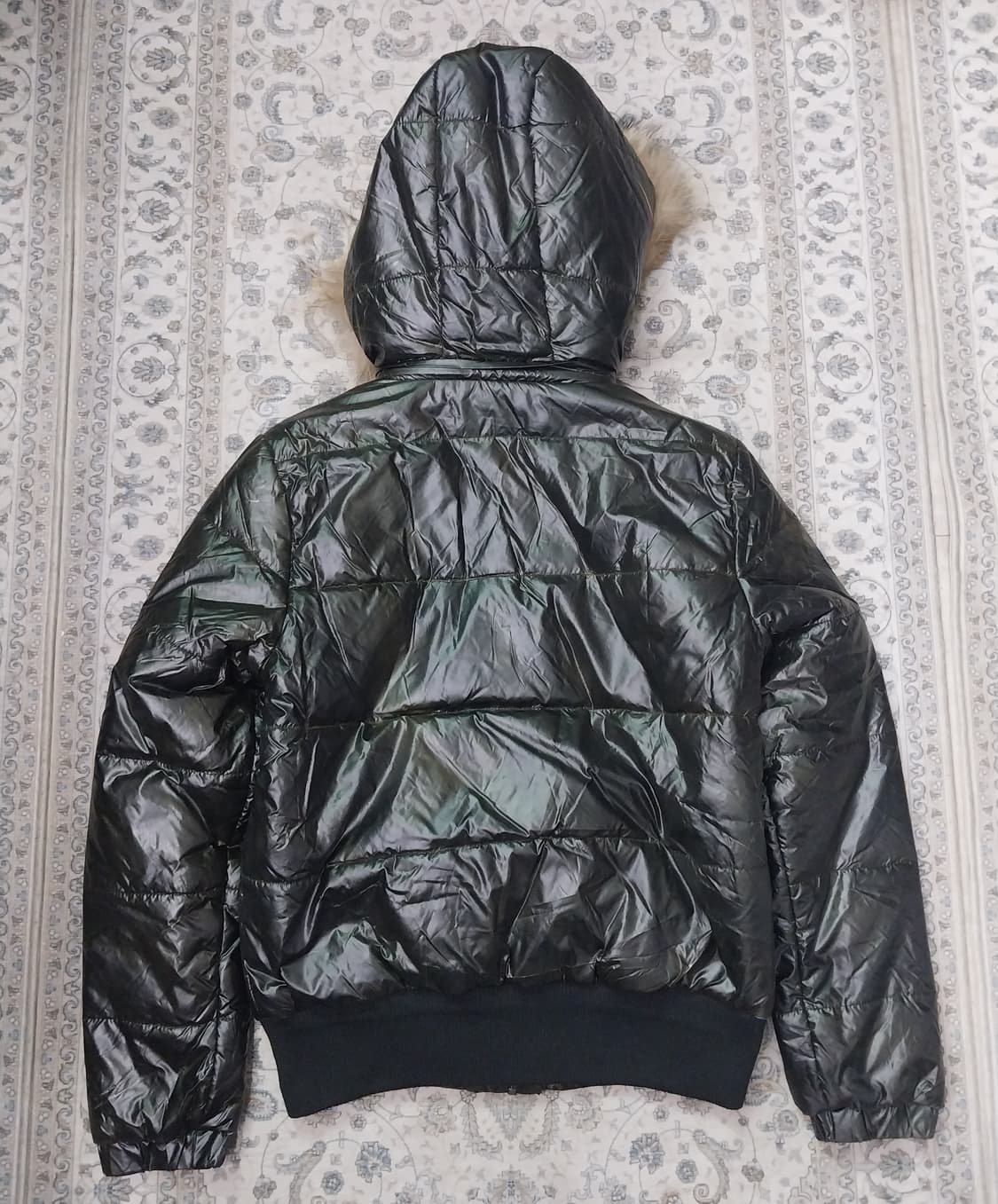 (새상품) GV2 퍼 후드  패딩 90  (후드분리됨) 상품이미지2