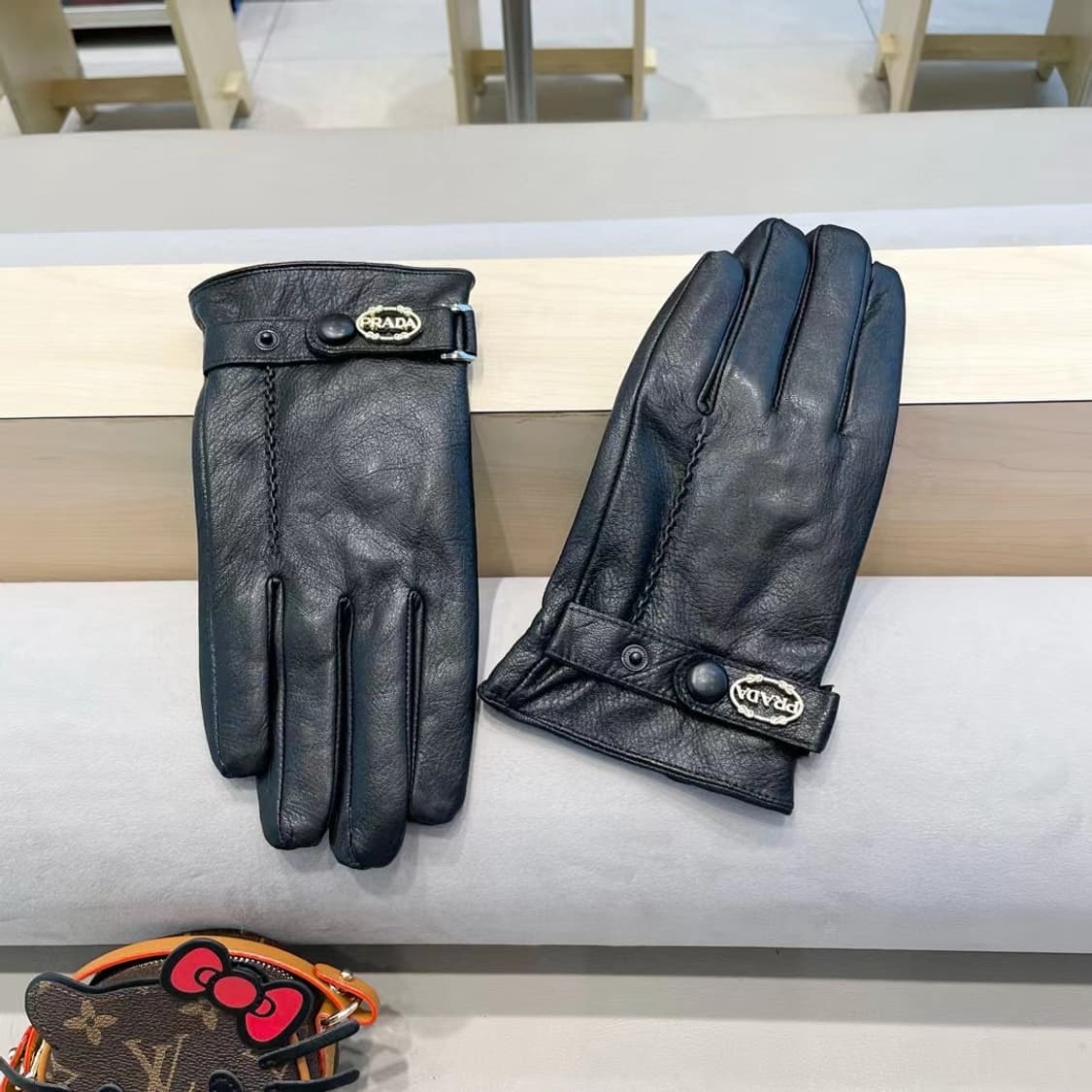 프라다 장갑 여성 기모
 상품이미지6