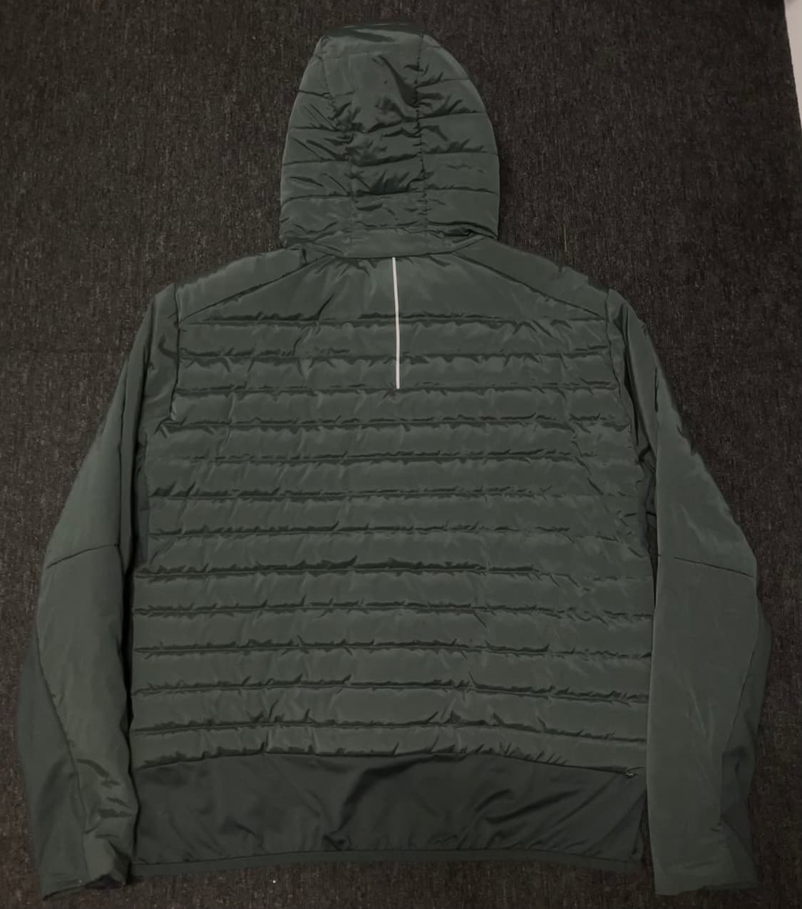 룰루레몬 다운 포 잇 올 700필 후디 경량패딩 그린 상품이미지6