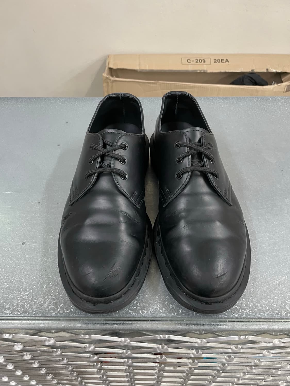 닥터마틴 1461 모노 UK7 상품이미지5