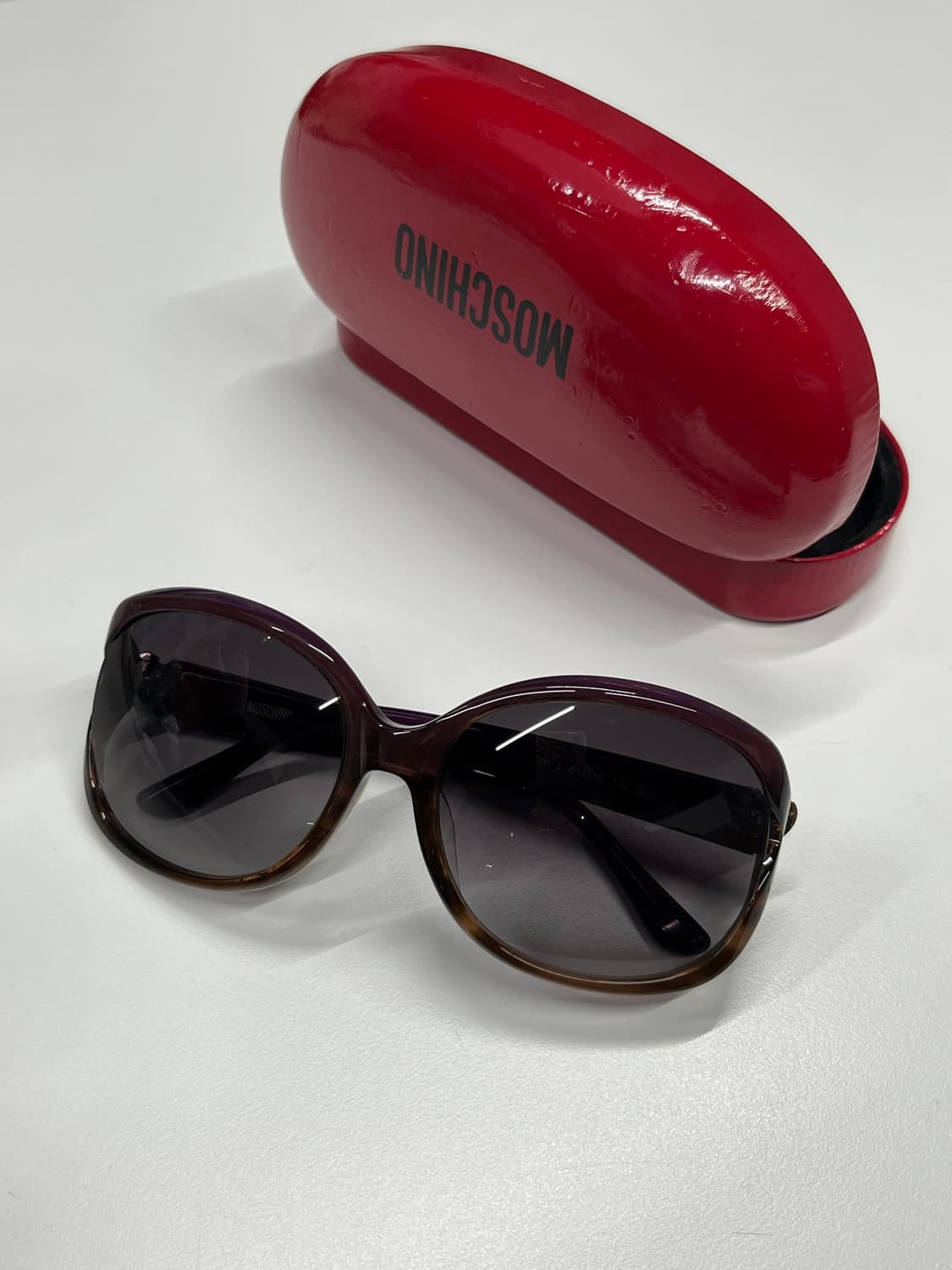 하트 포인트 MOSCHINO 모스키노 선글라스 (정품케이스 포함) 상품이미지4