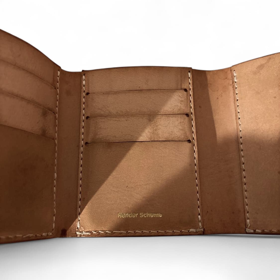 헨더스킴 트리폴드 소가죽 지갑 상품이미지8